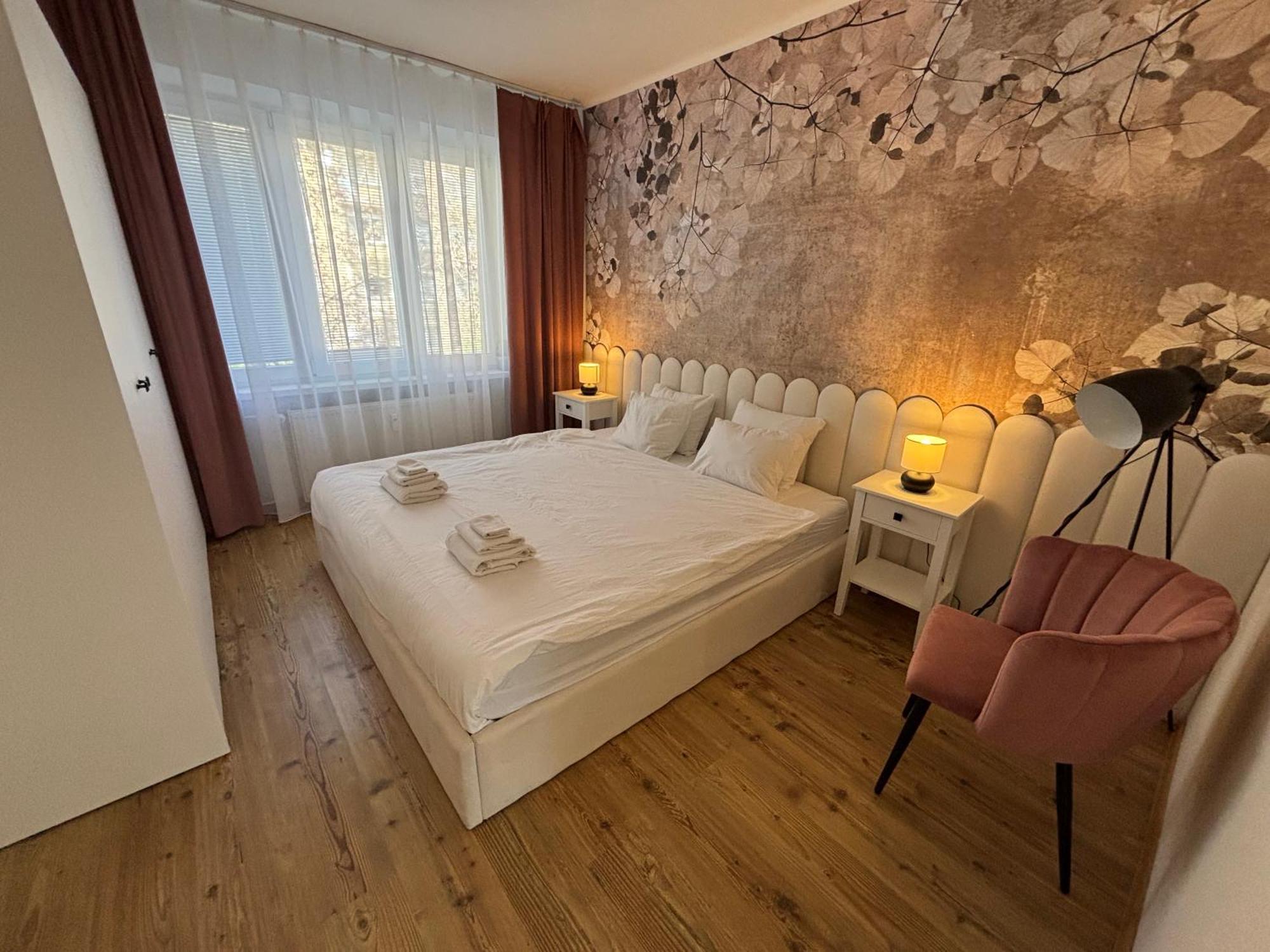 City Heart Luxury Apartment Nové Zámky エクステリア 写真